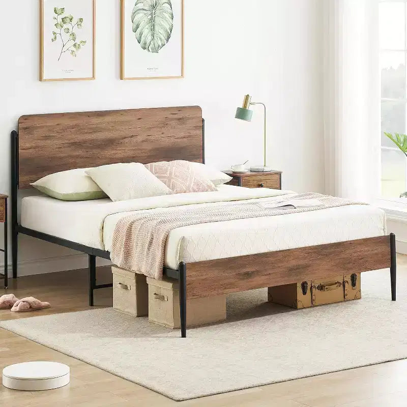 Struttura Letto Matrimoniale Queen Size, in Metallo con Testiera e Pediera in Legno Stile Vintage, Contenitore Sottoletto, Supporto a Doghe Robusto, Nessuna Rete a Molle, Noce
