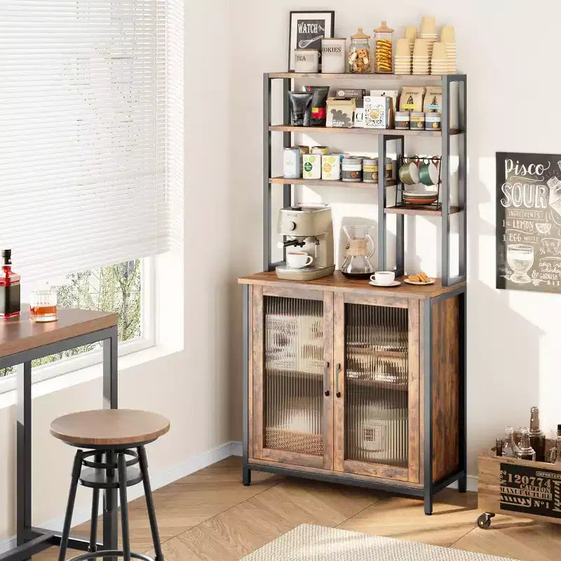 Scaffale da Panettiere con Armadietto, Supporto per Microonde a 5 Livelli, Scaffale da Panettiere Verticale con Anta, Caffetteria Alta, Mobile Bar Marrone con Ganci, per Cucina